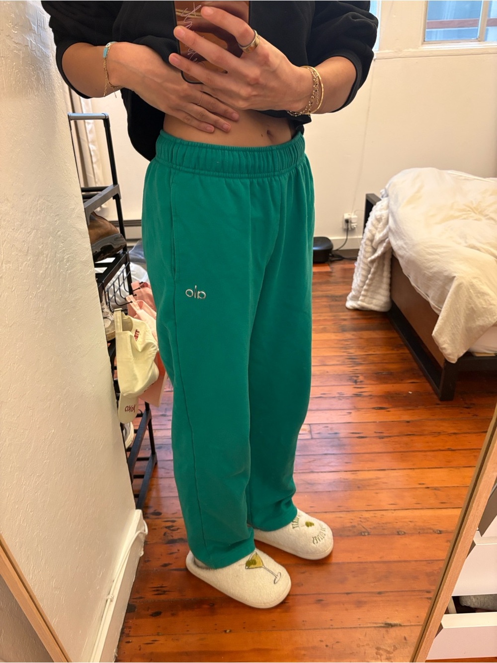 ALO Yoga Teal Green Jogger Sweatpants - Picture 3 of 5